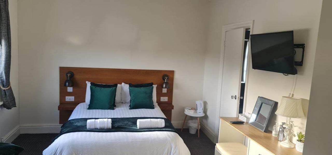 The Ivanhoe Hotel Scarborough Scalby  Екстер'єр фото